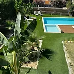 Nikludin Suites & Studios